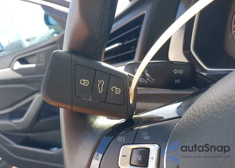 2019 Volkswagen Jetta 1.4T R-Line/1.4T S/1.4T Se from USA, damaged, VIN 3VWC57BU4KM152772